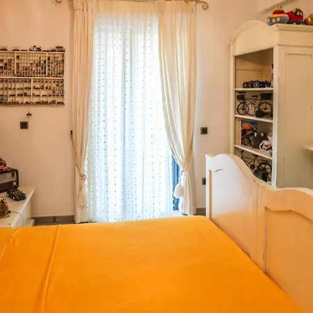 Absolute Vacation Luxury Stratos Near Sea Majestic View Apartament *