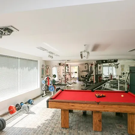 Absolute Vacation Luxury Stratos Near Sea Majestic View Apartament