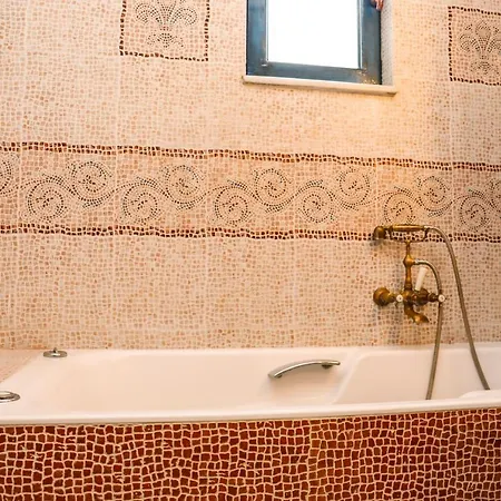 Absolute Vacation Luxury Stratos Near Sea Majestic View *