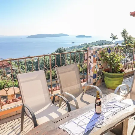 Absolute Vacation Luxury Stratos Near Sea Majestic View *